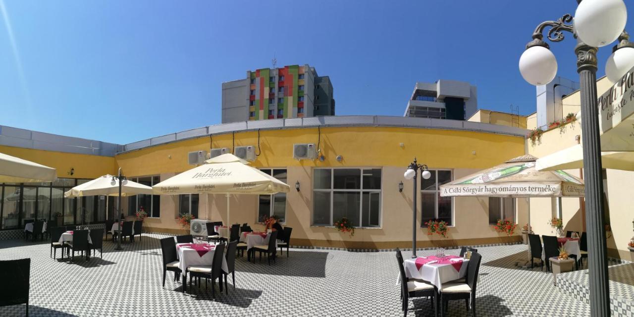 科瓦斯纳 Complex Balnear Cerbul酒店 外观 照片